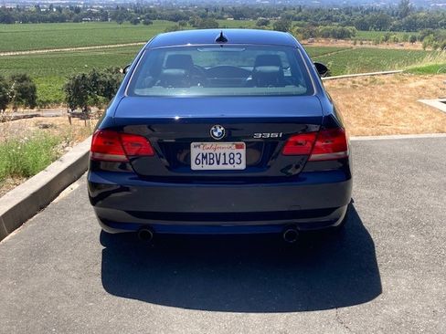 Used 2009 BMW 335i Coupe image 5