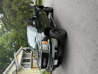 Used 2009 GMC Sierra 1500 SLT w/ SLT Convenience Package AWD/4WD image 1