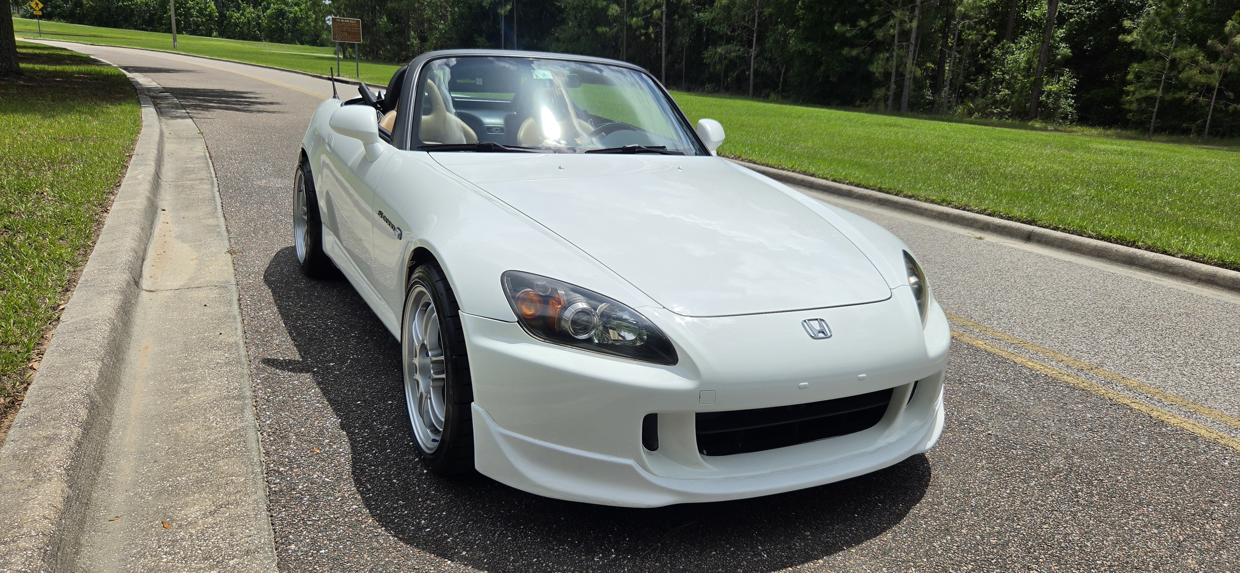 Used 2004 Honda S2000 image 6