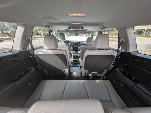 Used 2022 Honda Pilot Touring image 25