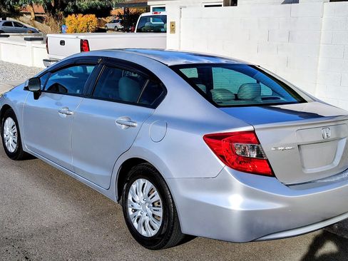 Used 2012 Honda Civic LX image 8