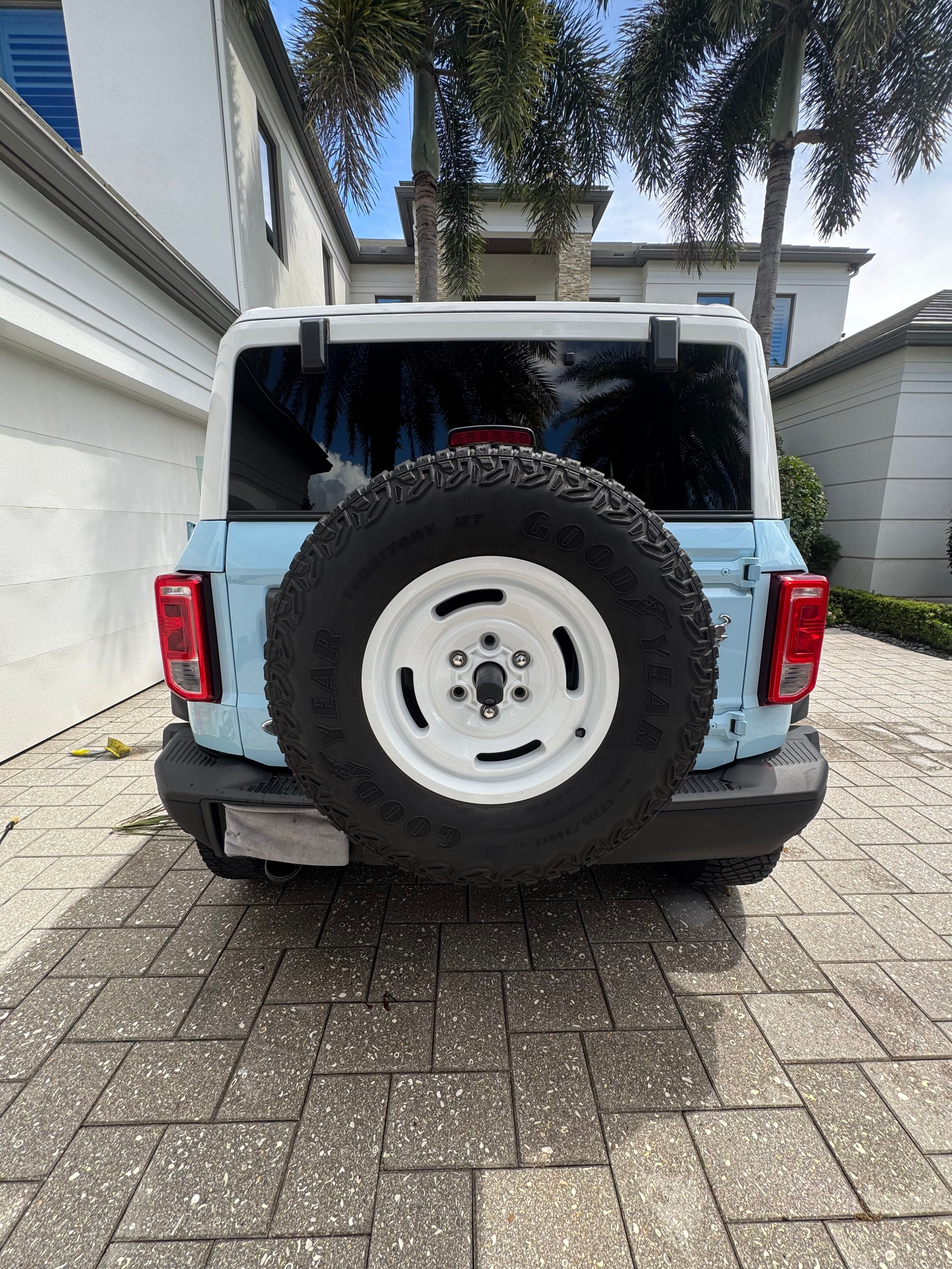Used 2024 Ford Bronco Heritage Edition AWD/4WD image 12