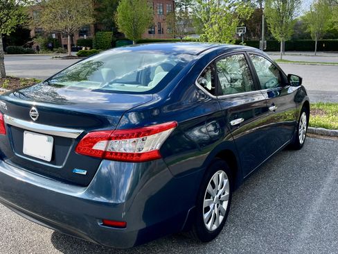 Used 2013 Nissan Sentra S image 5