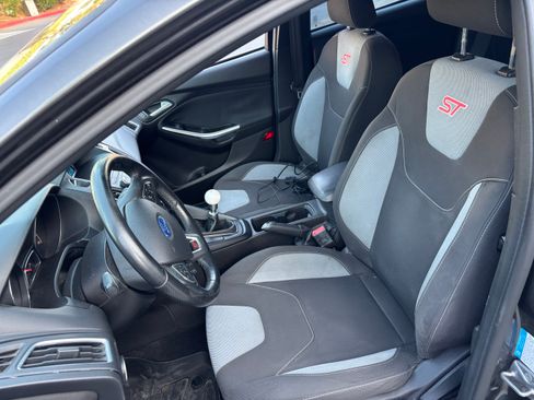 Used 2016 Ford Focus ST FWD image 12