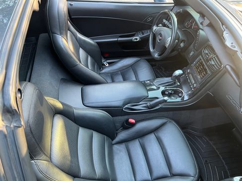 Used 2011 Chevrolet Corvette Grand Sport w/ Preferred Equipment Group image 31