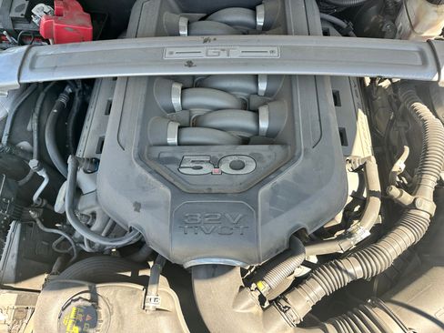 Used 2012 Ford Mustang GT Premium image 9