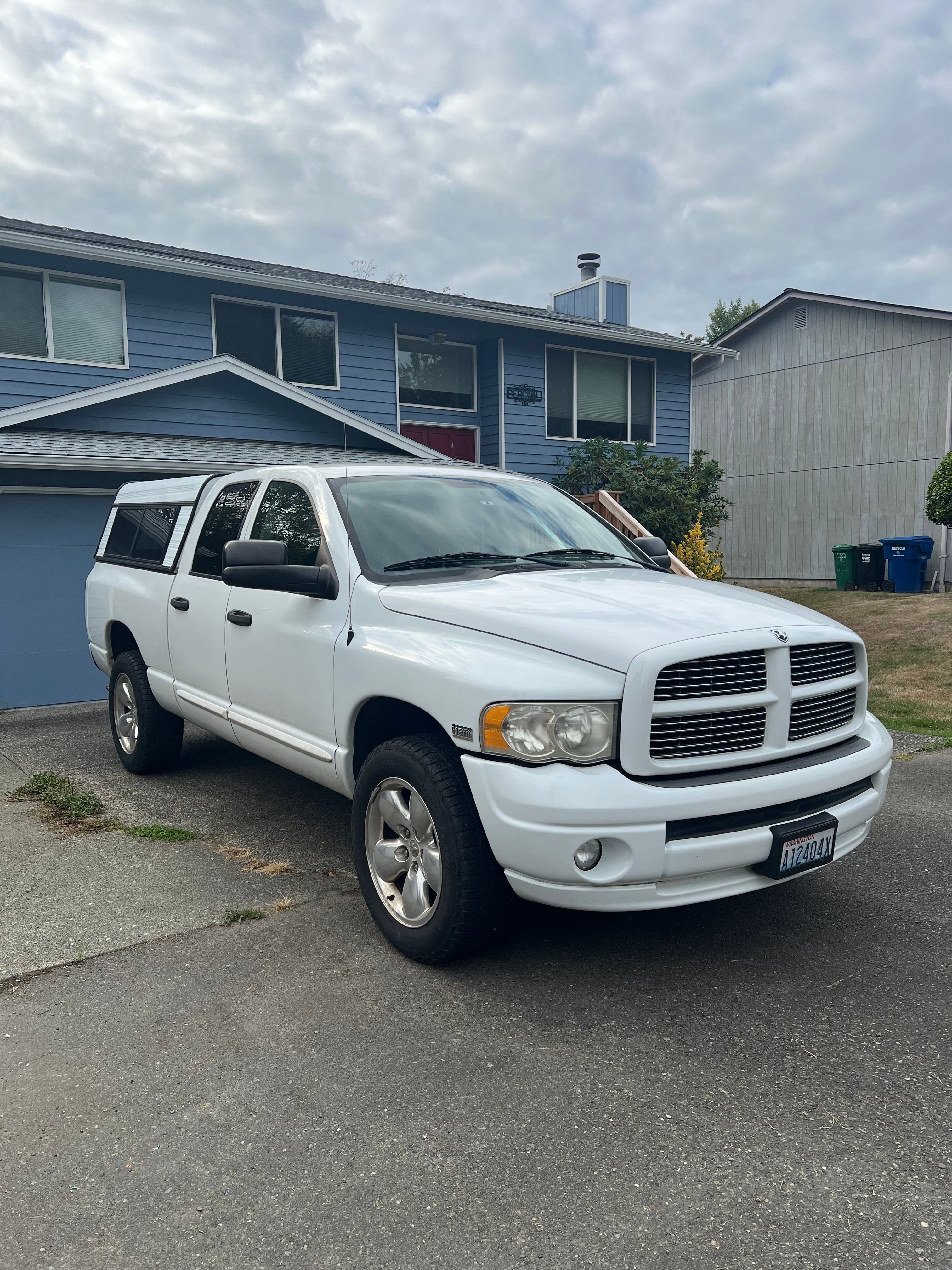 Used 2005 Dodge Ram 1500 Truck SLT w/ Sport Appearance Group AWD/4WD image 18