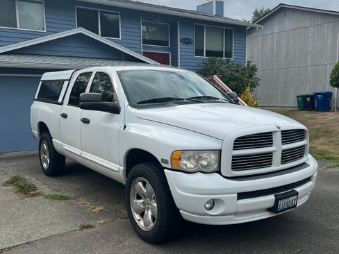 Used 2005 Dodge Ram 1500 Truck SLT w/ Sport Appearance Group AWD/4WD image 18