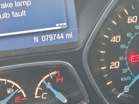 Used 2014 Ford Focus SE w/ SE Winter Package image 11