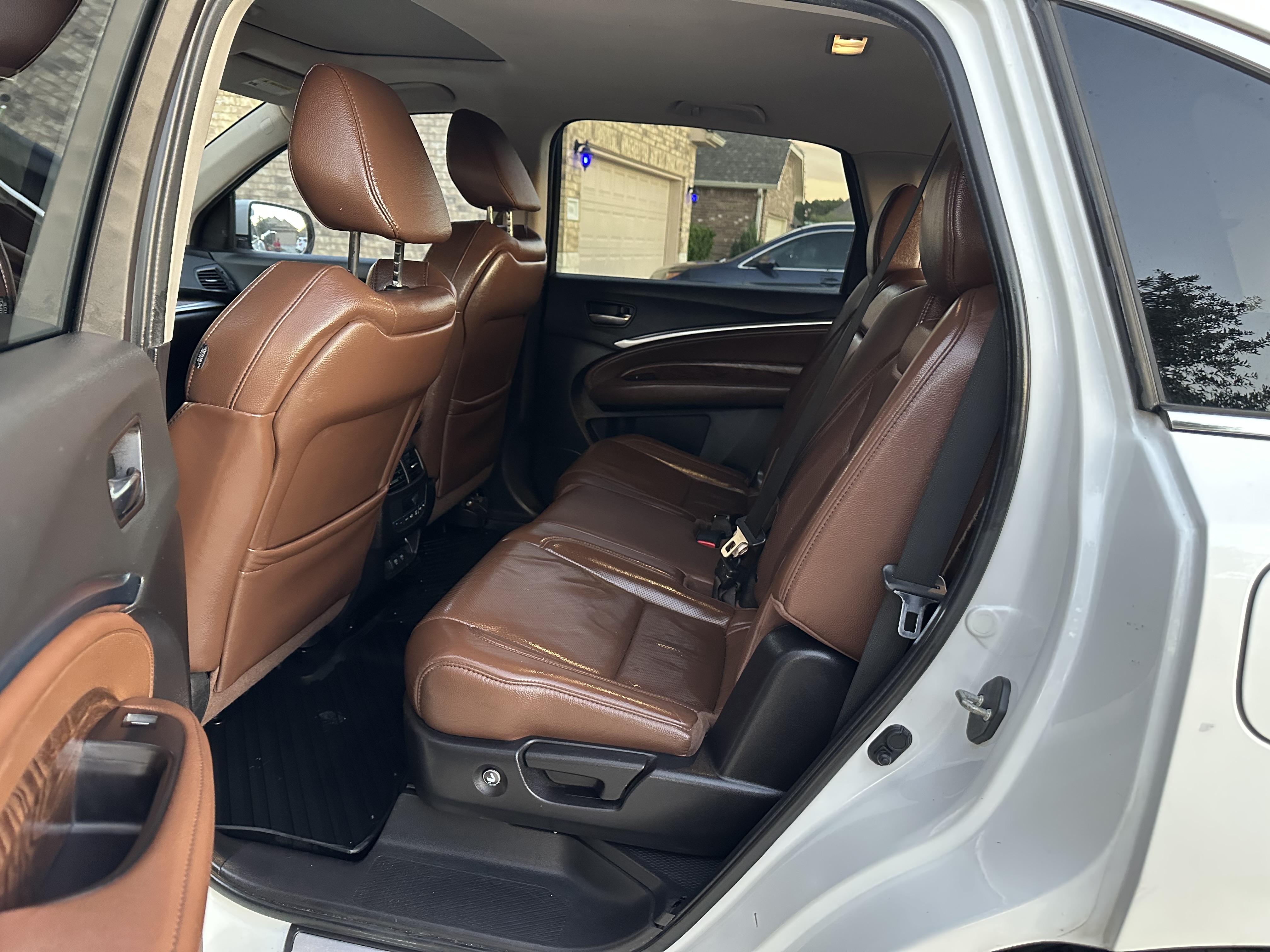 Used 2020 Acura MDX w/ Technology Package FWD image 10