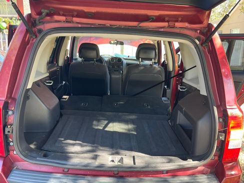 Used 2014 Jeep Patriot Sport w/ Power Value Group image 1