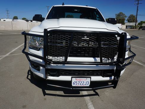 Used 2022 RAM 2500 Big Horn w/ Level A Equipment Group image 8