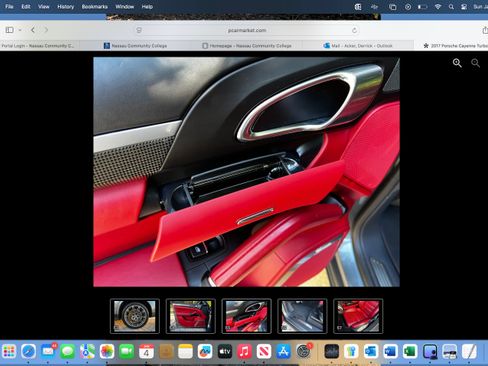 Used 2017 Porsche Cayenne Turbo S image 25