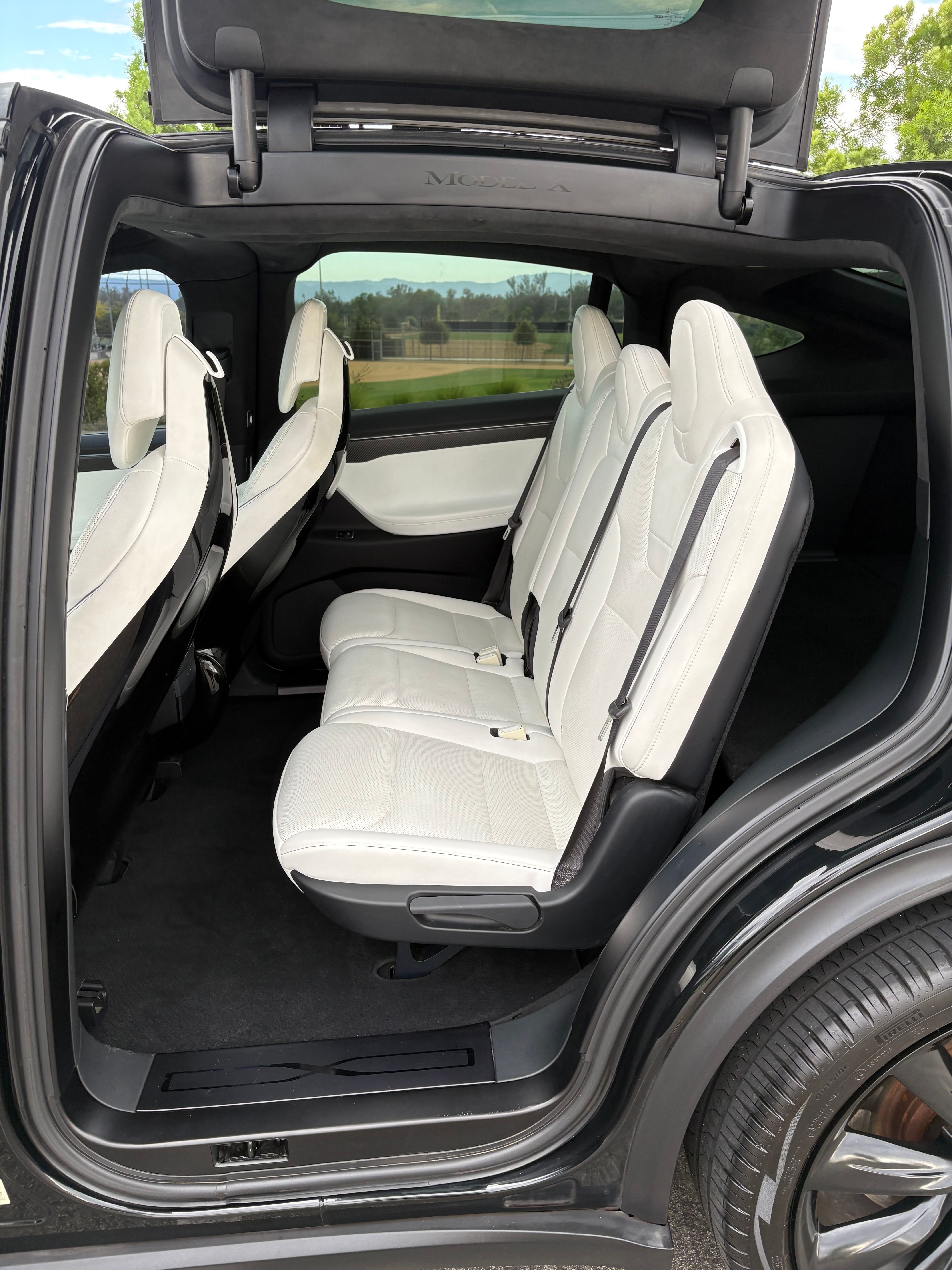Used 2016 Tesla Model X 75D AWD/4WD image 8