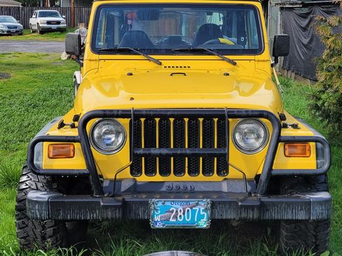 Used 2001 Jeep Wrangler Sport image 2