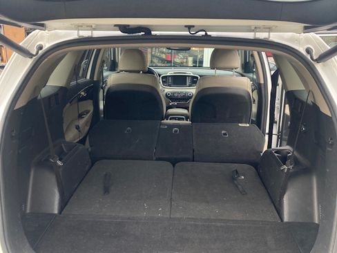 Used 2018 Kia Sorento EX image 21