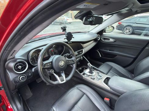Used 2020 Alfa Romeo Giulia Ti w/ Nero Edizione image 8