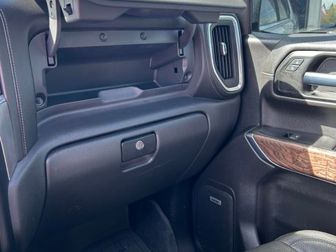 Used 2020 GMC Sierra 1500 Denali w/ Denali Premium Package AWD/4WD image 10
