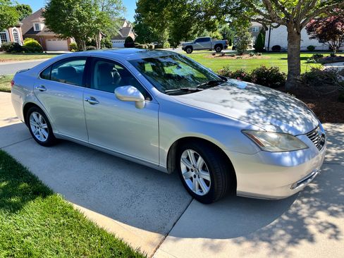 Used 2007 Lexus ES 350 FWD image 4