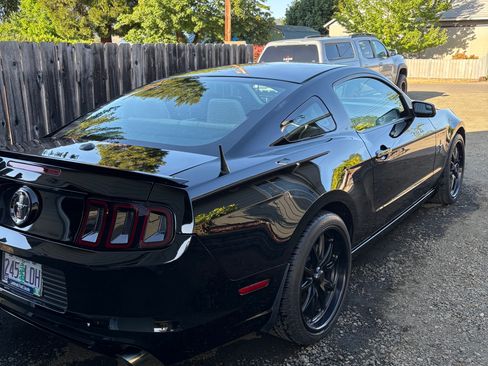 Used 2014 Ford Mustang Premium w/ Electronics Package RWD image 4