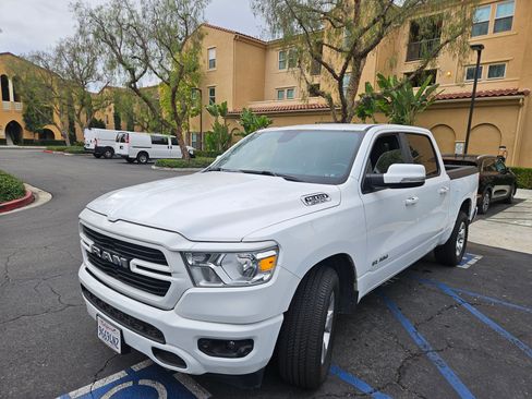 Used 2019 RAM 1500 Big Horn image 1