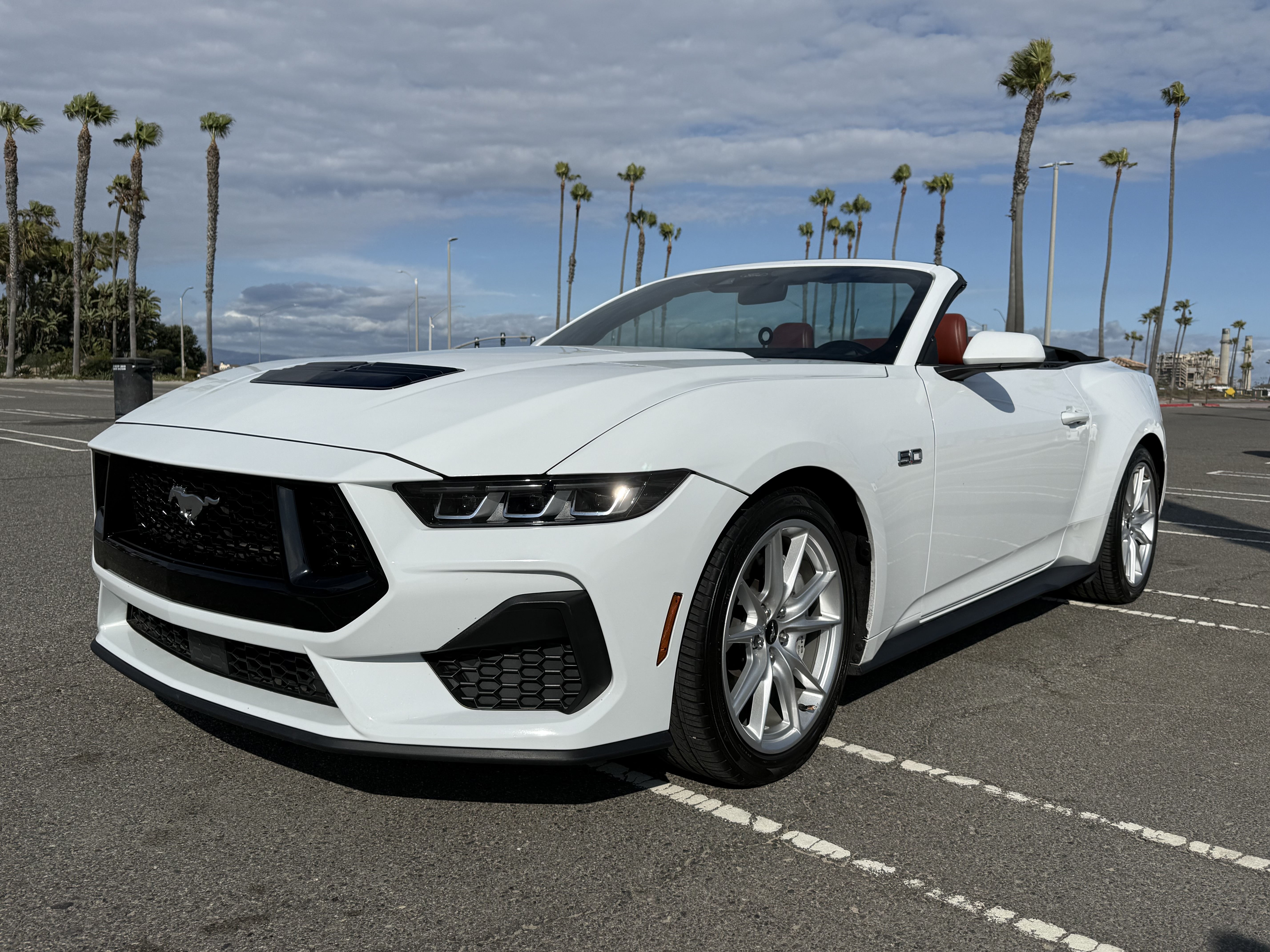 Used 2024 Ford Mustang GT Premium RWD image 1