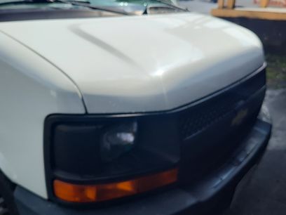 Used 2008 Chevrolet Express 3500 Van 3D
