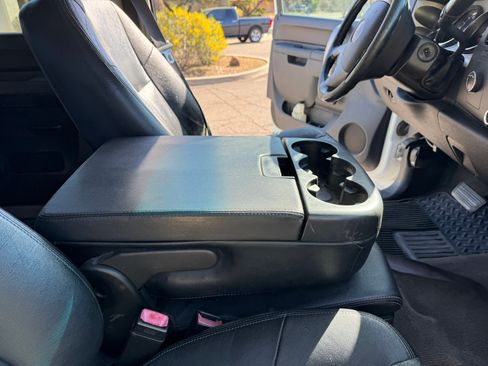 Used 2013 GMC Sierra 3500 SLE w/ HD SLE Premium Package image 27