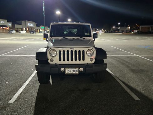 Used 2017 Jeep Wrangler Sport w/ Quick Order Package 24S image 16