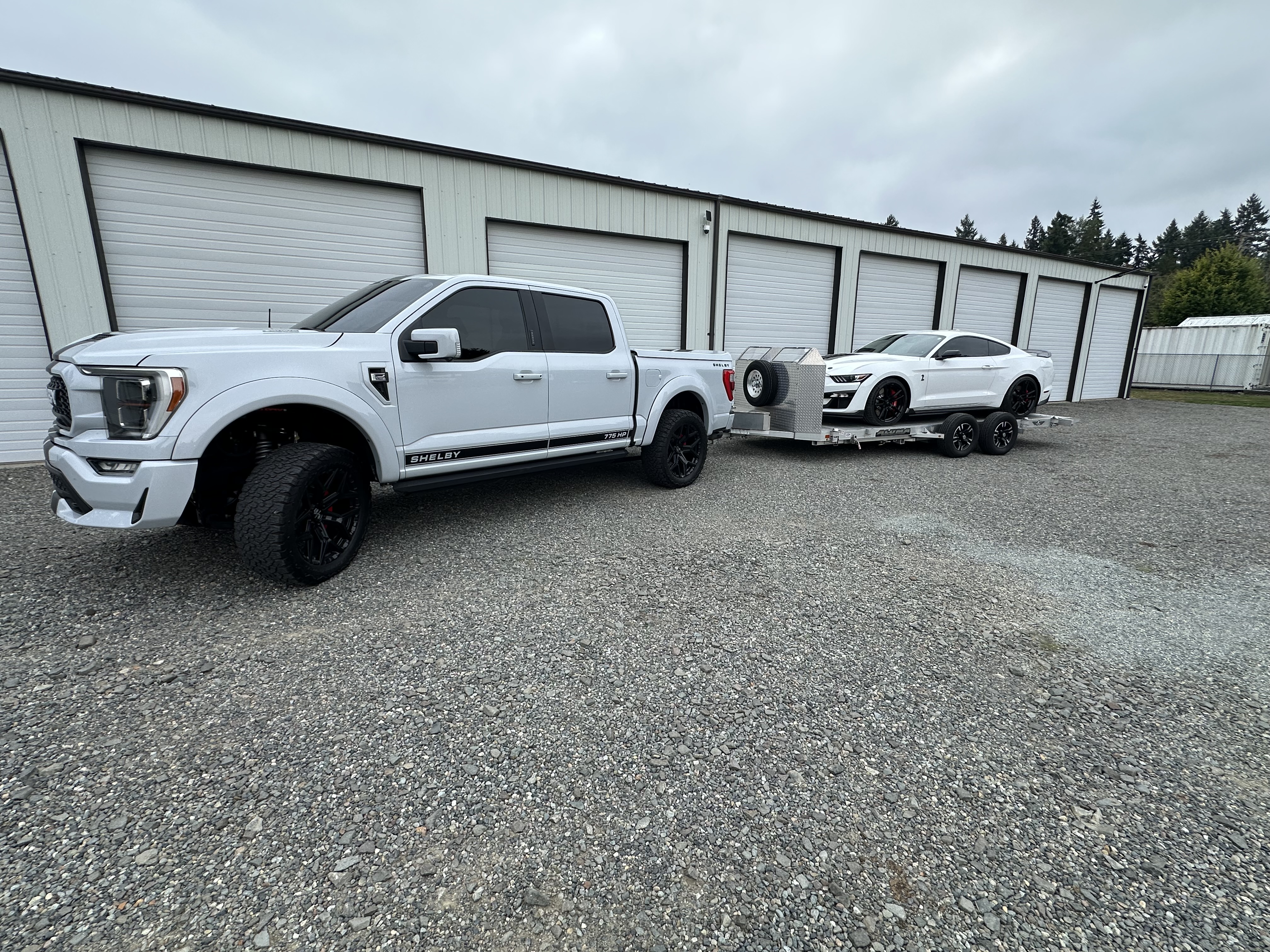 Used 2020 Ford Mustang Shelby GT500 w/ Technology Package RWD image 16