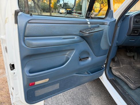 Used 1997 Ford F350 2WD Crew Cab image 17