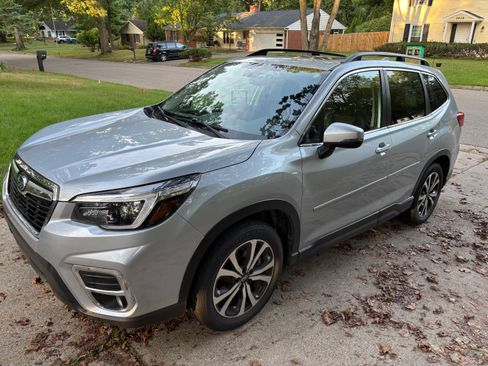 Used 2021 Subaru Forester Limited w/ Popular Package #3 AWD/4WD image 1