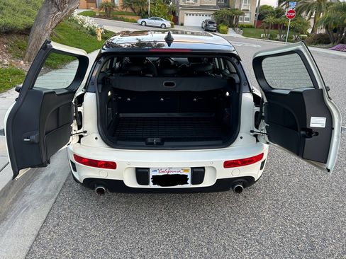 Used 2018 MINI Cooper Clubman S FWD image 9