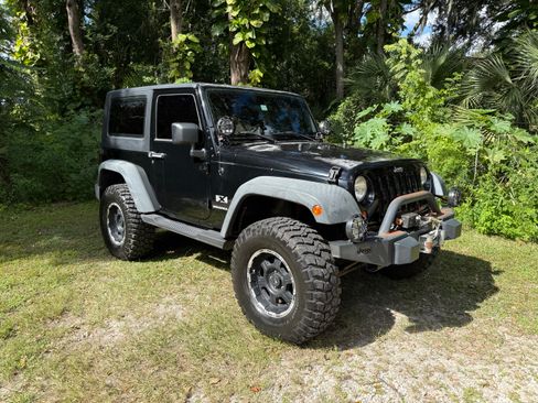 Used 2008 Jeep Wrangler X image 1