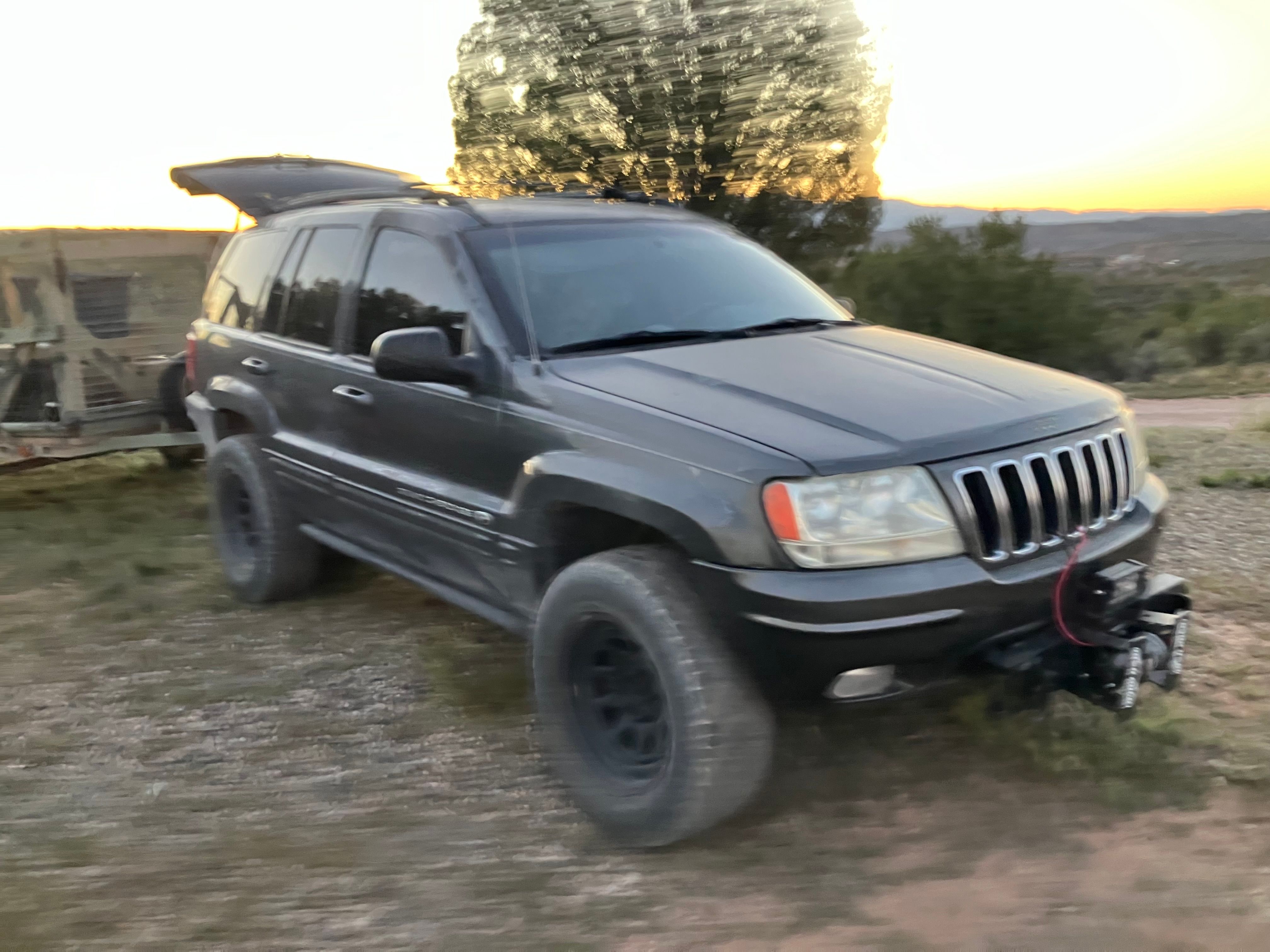 Used 2003 Jeep Grand Cherokee Overland AWD/4WD image 9