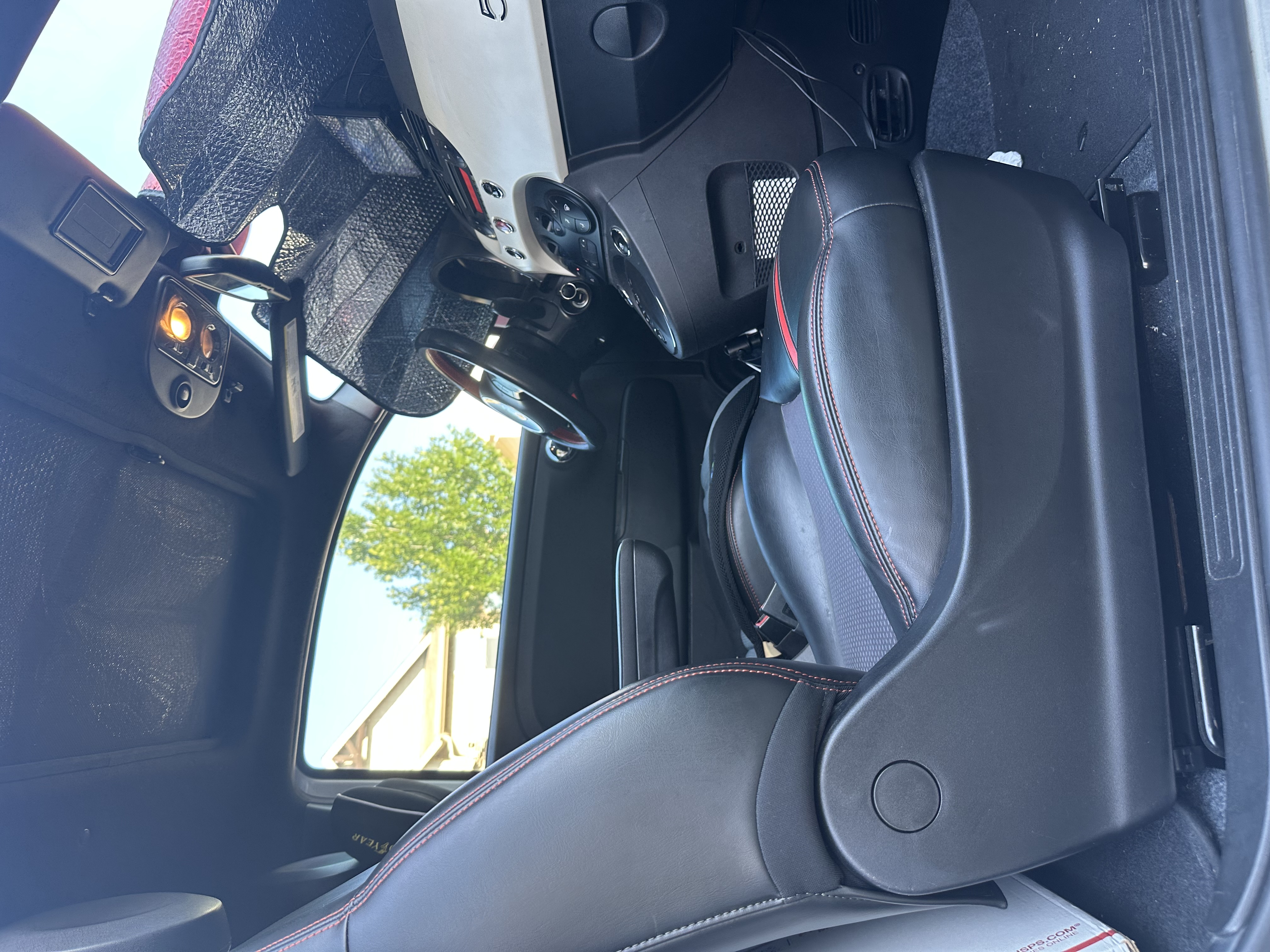 Used 2014 FIAT 500 e w/ Esport Package FWD image 16
