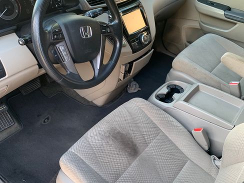 Used 2015 Honda Odyssey EX image 12