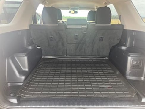 Used 2015 Toyota 4Runner SR5 image 13