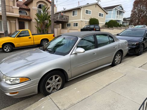 Used 2004 Buick Le Sabre Custom w/ Platinum Edition image 5