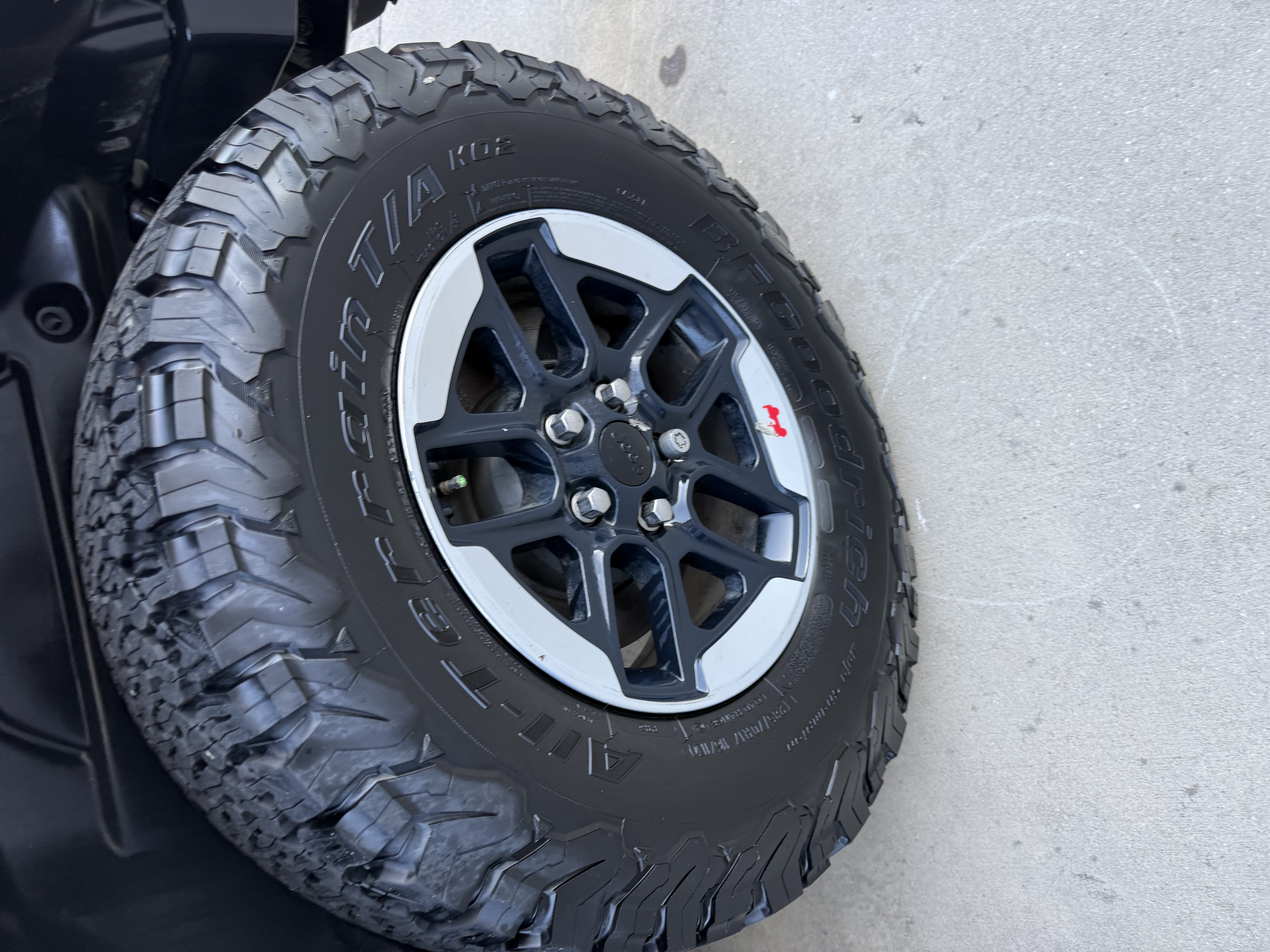 Used 2021 Jeep Wrangler Unlimited Rubicon AWD/4WD image 16