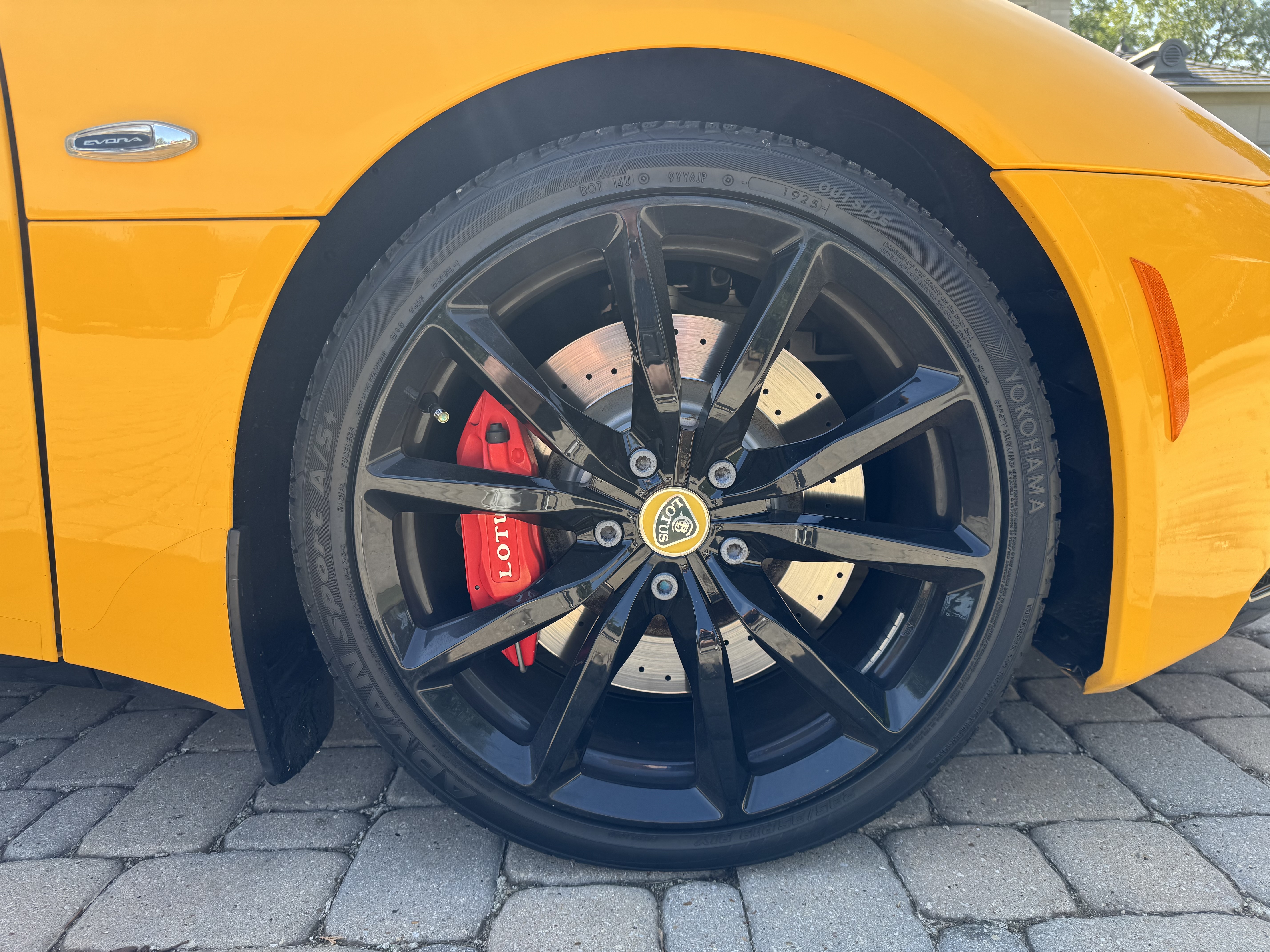 Used 2012 Lotus Evora 2+2 RWD image 16