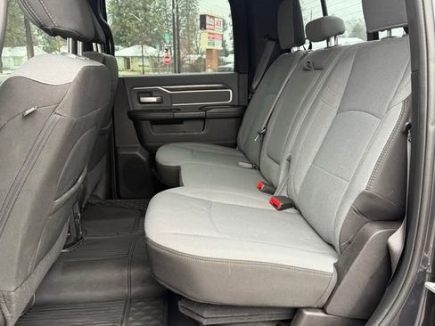 Used 2021 RAM 2500 Big Horn w/ Level 2 Equipment Group image 17
