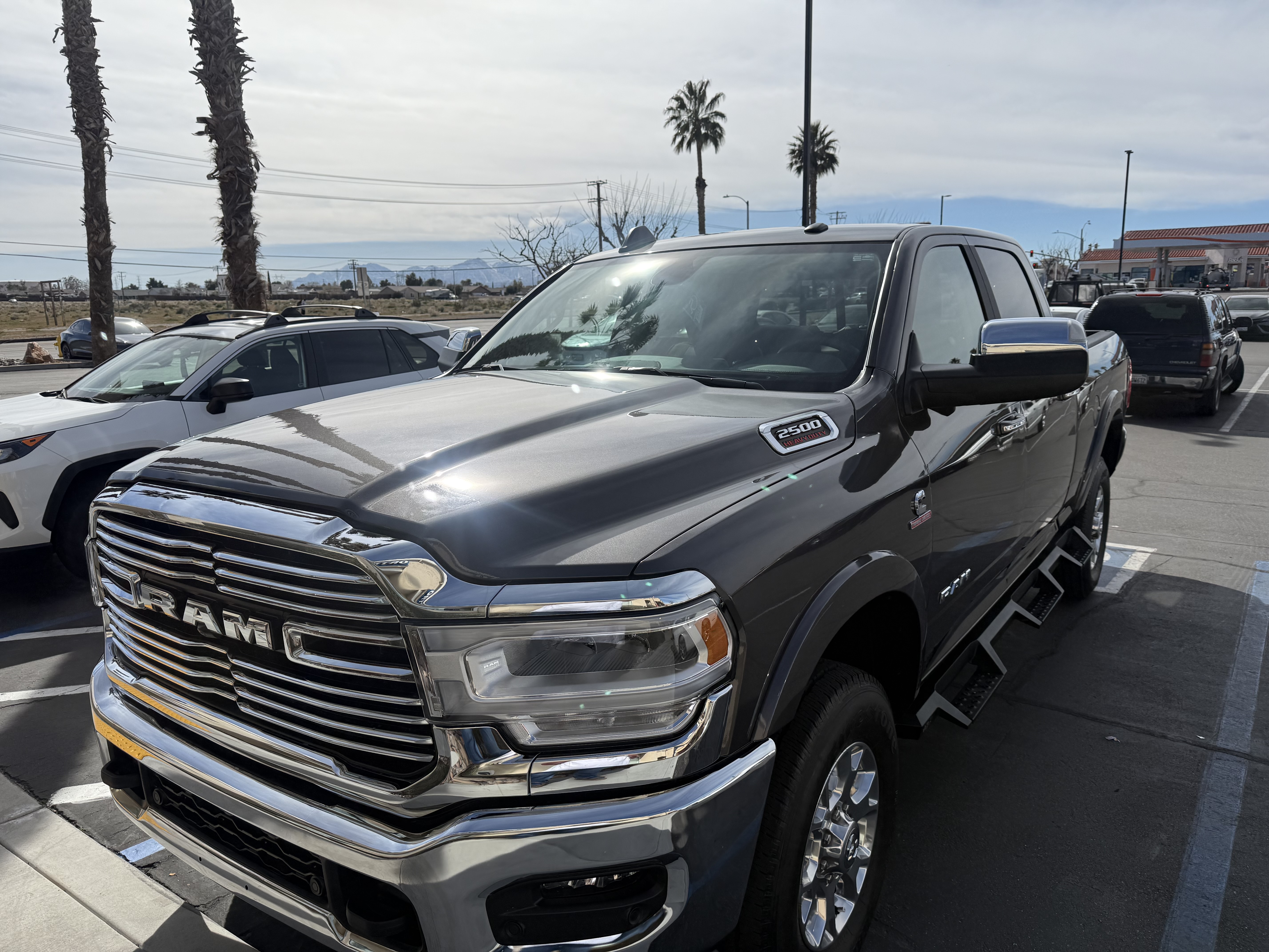 Used 2022 RAM 2500 Laramie AWD/4WD image 13