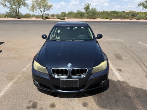 Used 2009 BMW 328i Sedan RWD image 5
