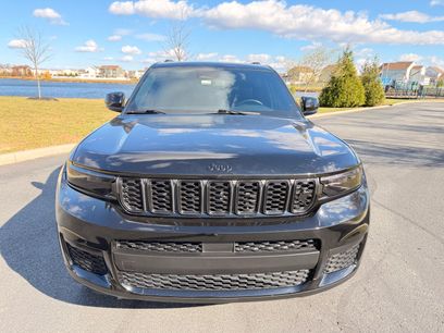 Used 2022 Jeep Grand Cherokee L Laredo