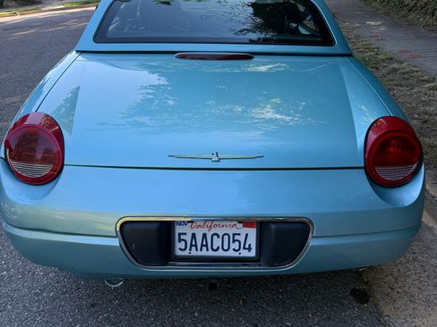 Used 2002 Ford Thunderbird RWD image 5