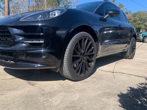 Used 2021 Porsche Macan S image 9