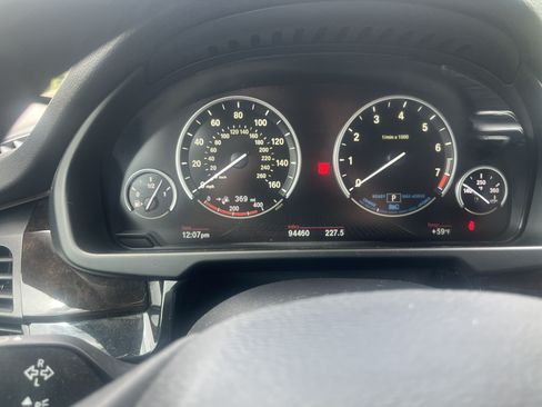 Used 2016 BMW X5 xDrive40e image 8