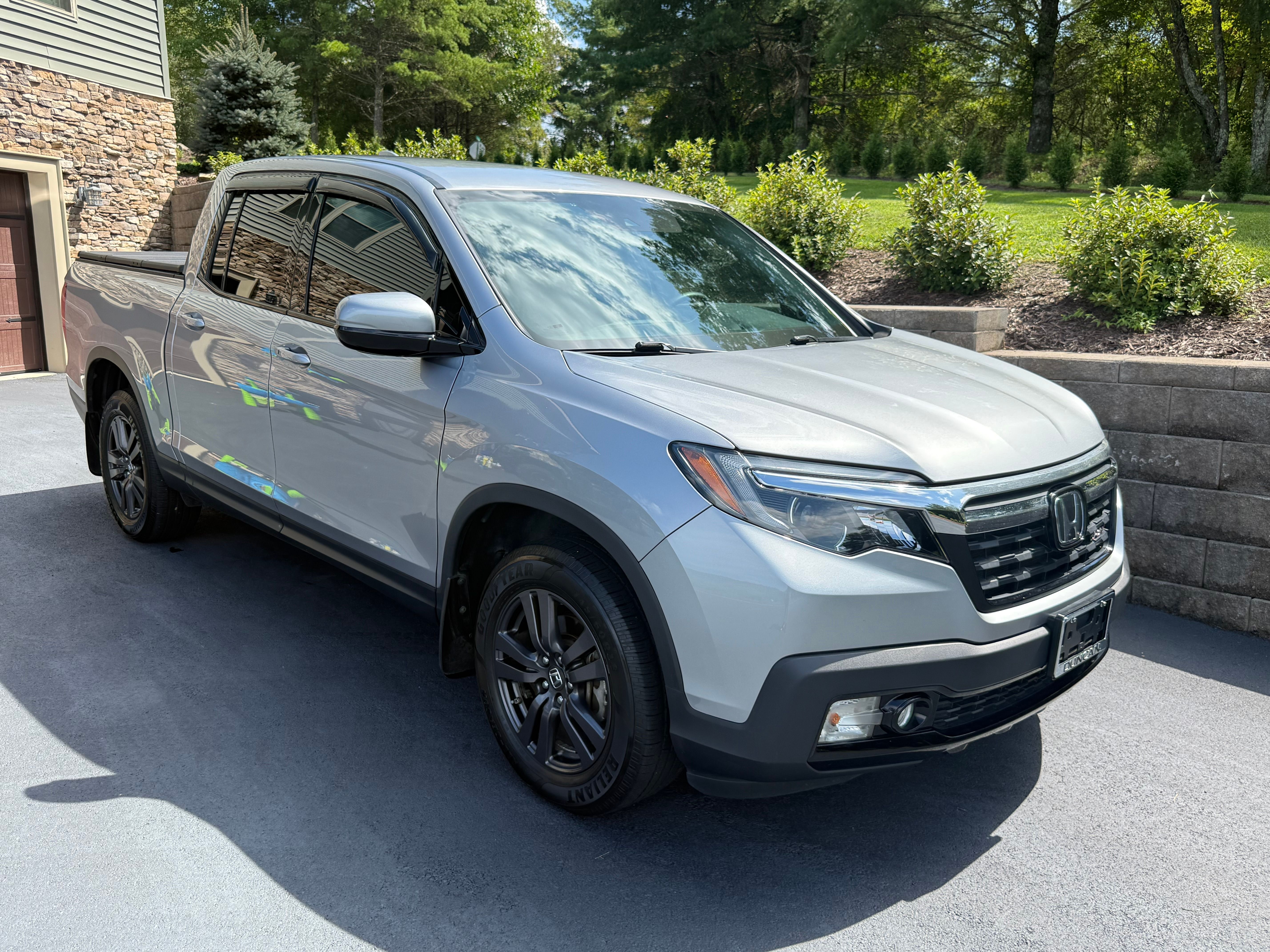 Used 2020 Honda Ridgeline Sport image 11