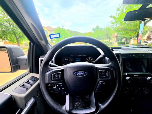 Used 2020 Ford F150 XLT w/ FX4 Off-Road Package image 13